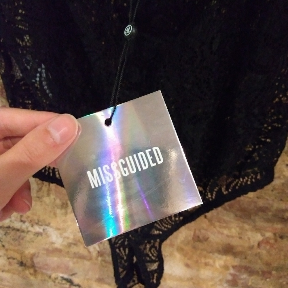 NWT Missguided Black Lace Bodysuit - Picture 7 of 7